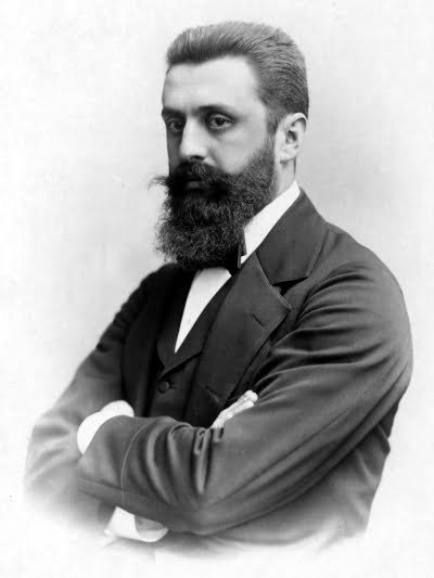 Theodor Herzl de terno