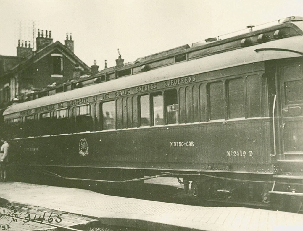 A carruagem da sede pessoal de Foch, "The Compiègne Wagon" em 1918